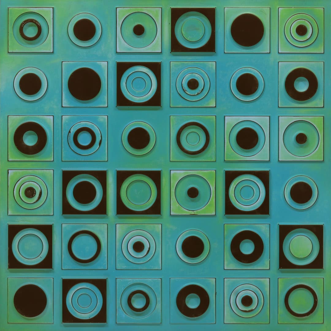 352-Radiant Rings-Medieval Blue-Glue Up Only