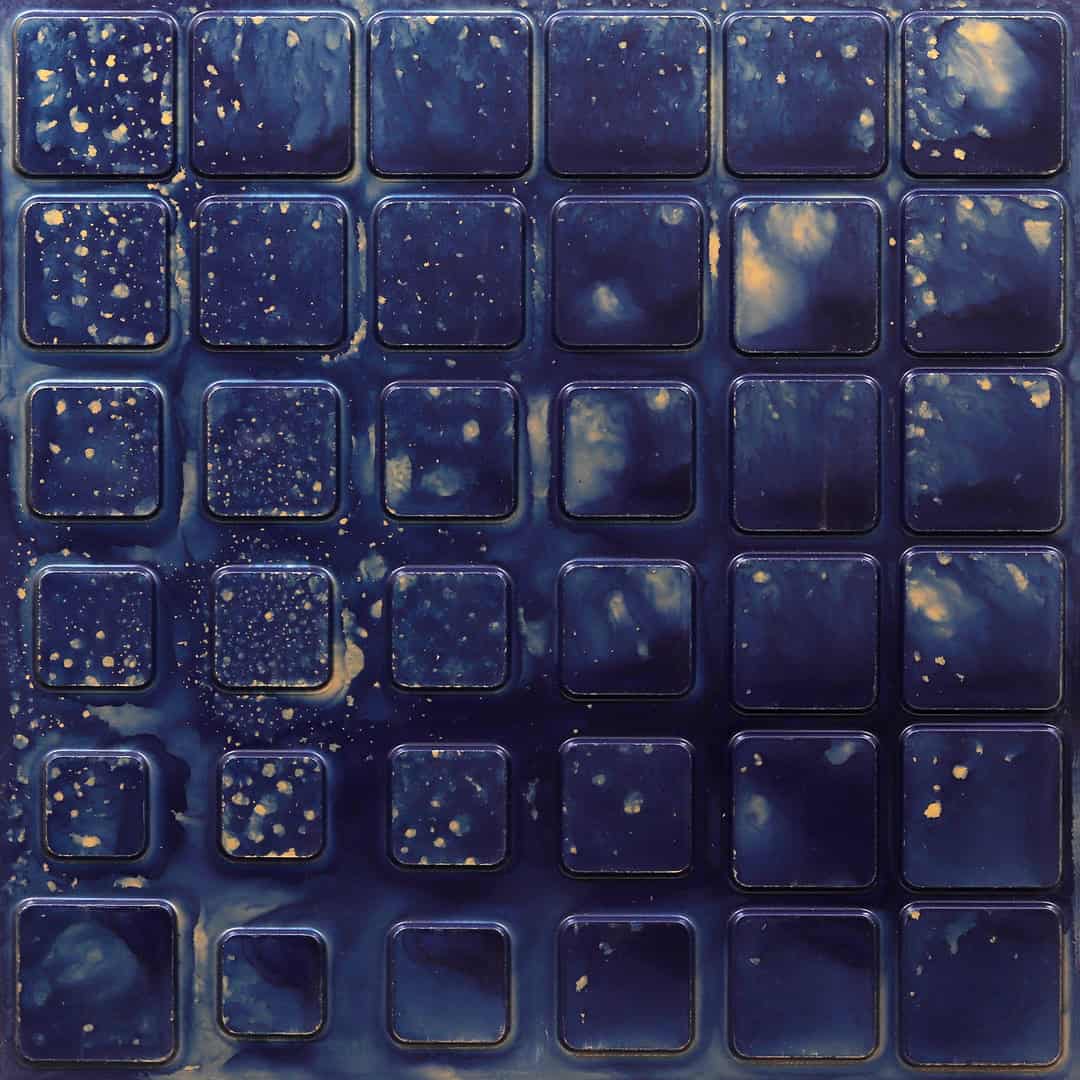 385-Soft Grid-Midnight Gold-Glue Up Only